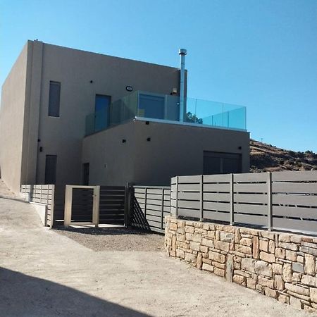 Villa Miron Kamilari Exterior photo